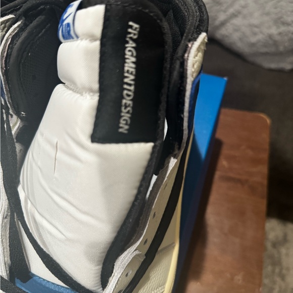 Nike Jordan 1 Retro High OG SP - Picture 11 of 14